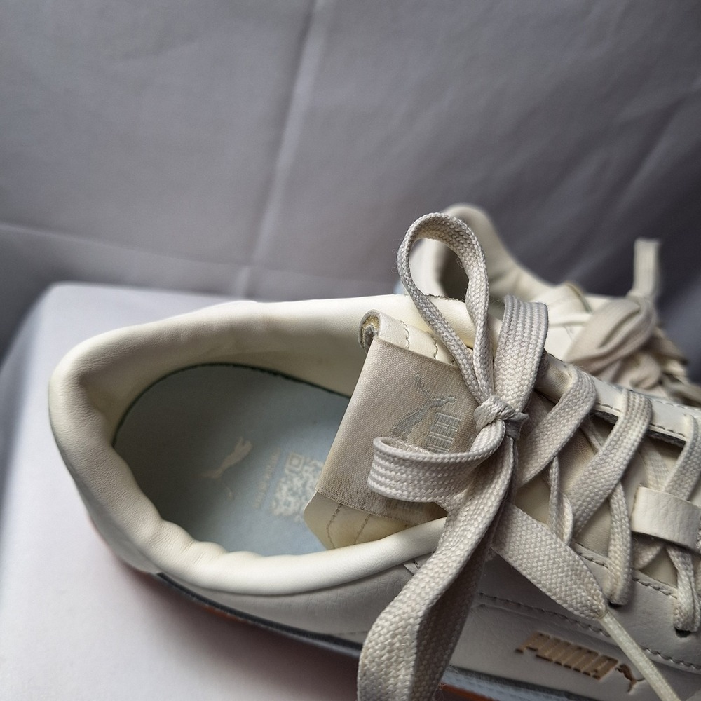 PUMA Club 5v5 Sneaker Womens Sz 8.5 White Blue Leather Gum Sole Minimalist Retro - Picture 10 of 11